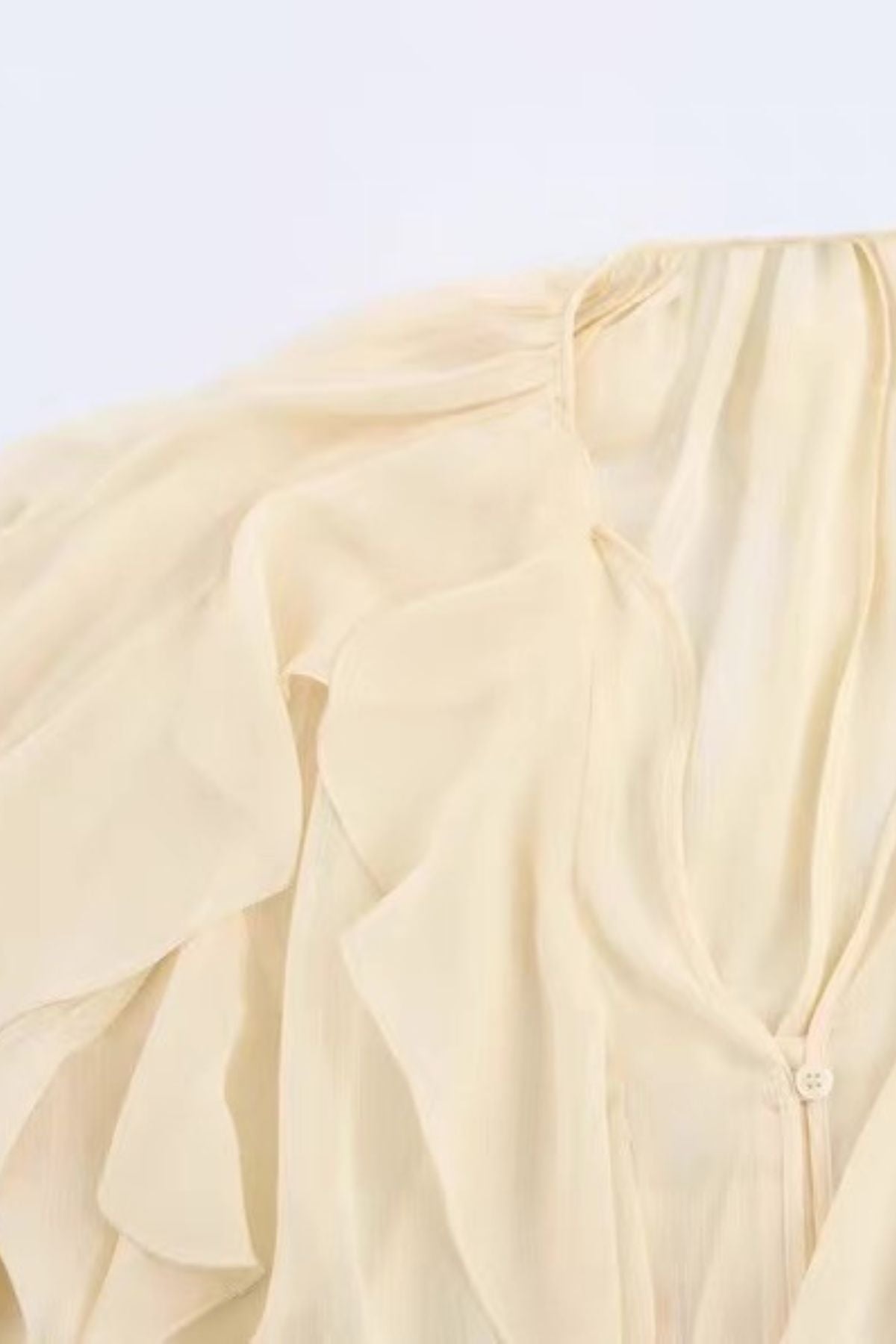 CALLA Ruffle Chiffon Statement Blouse (Cream)