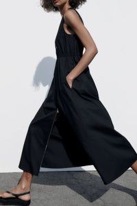 COLLINS 2-way Zip V-neck Midi Dress (Black)