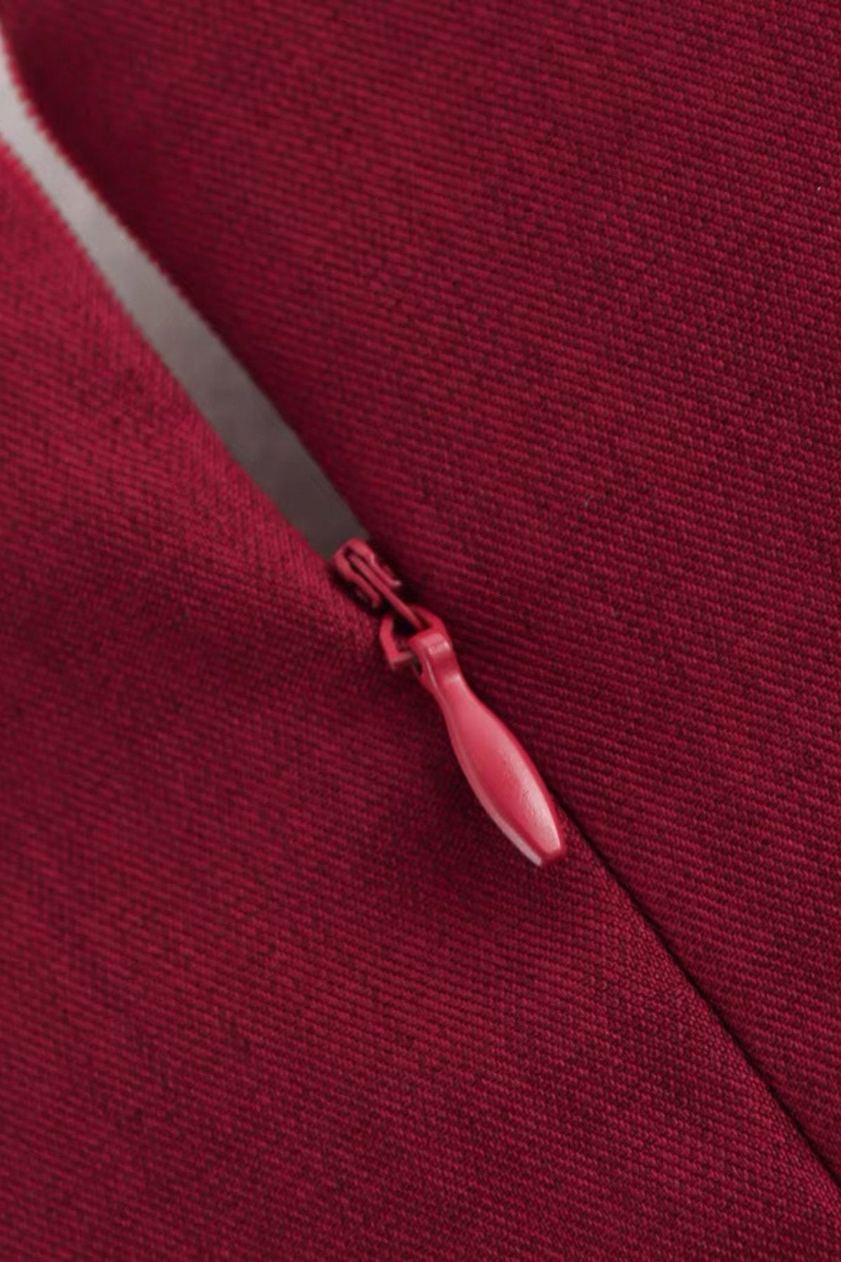 ARIA Boat Neck Bow Accent Ruffled Mini Dress (Burgundy Red)