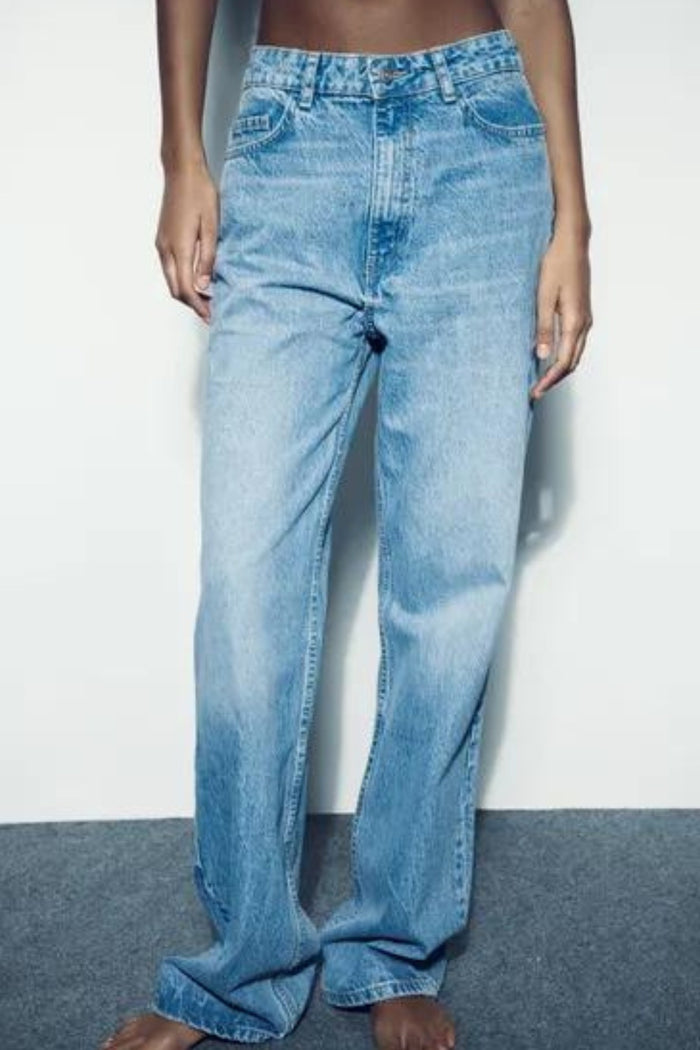 BLAKE High-Waist Straight Leg Full Length Jeans (Blue Washed)