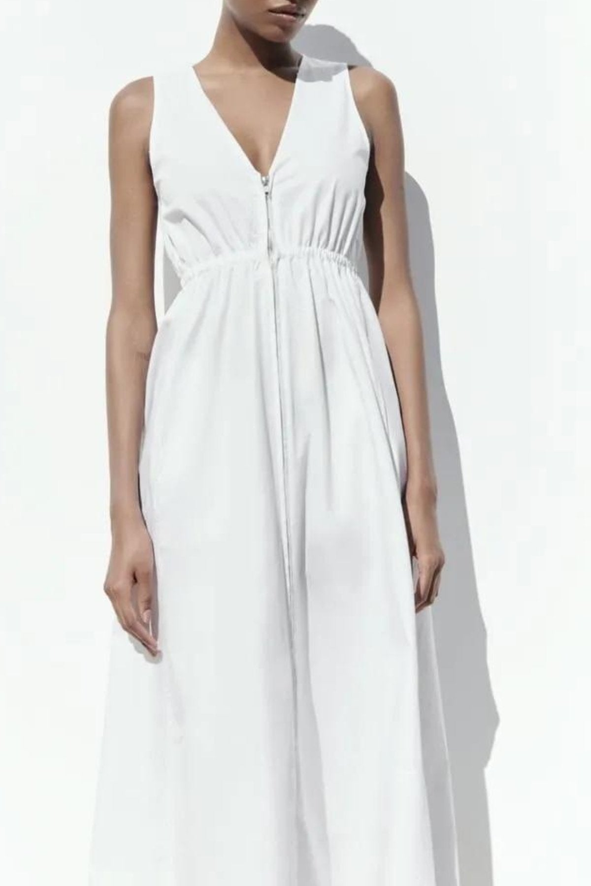 COLLINS 2-way Zip V-neck Midi Dress (White)