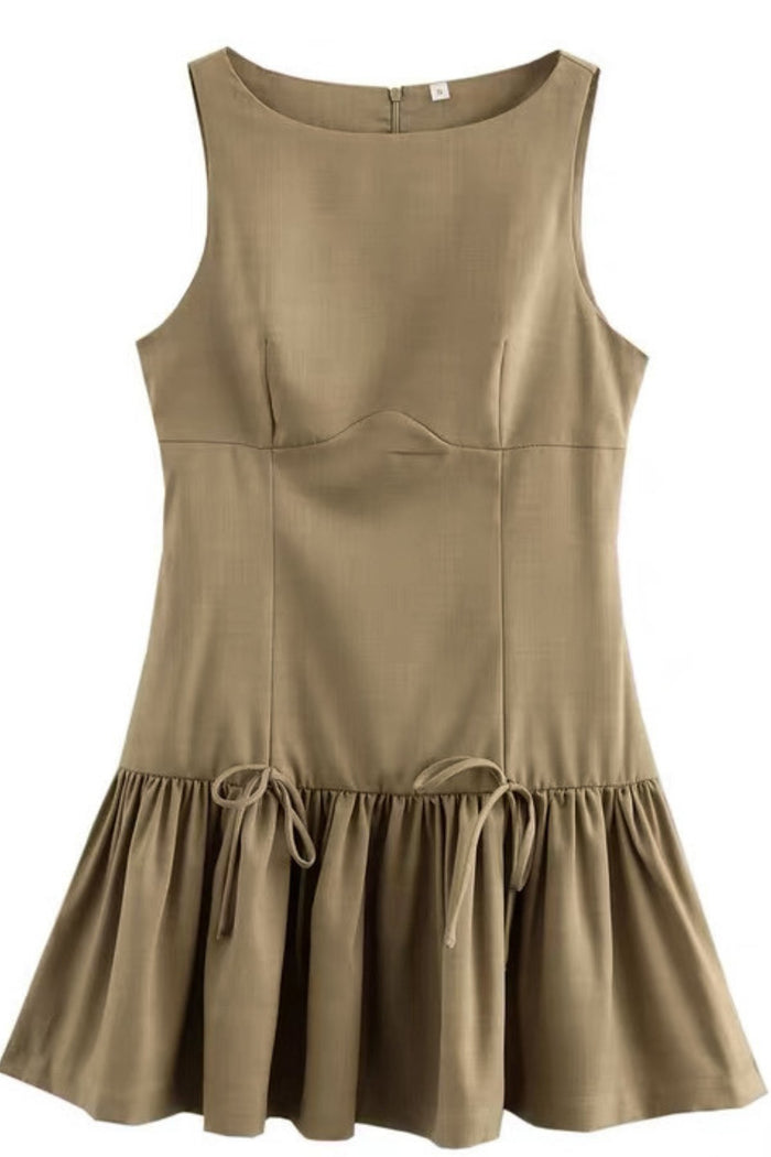 ARIA Boat Neck Bow Accent Ruffled Mini Dress (Mocha Brown)