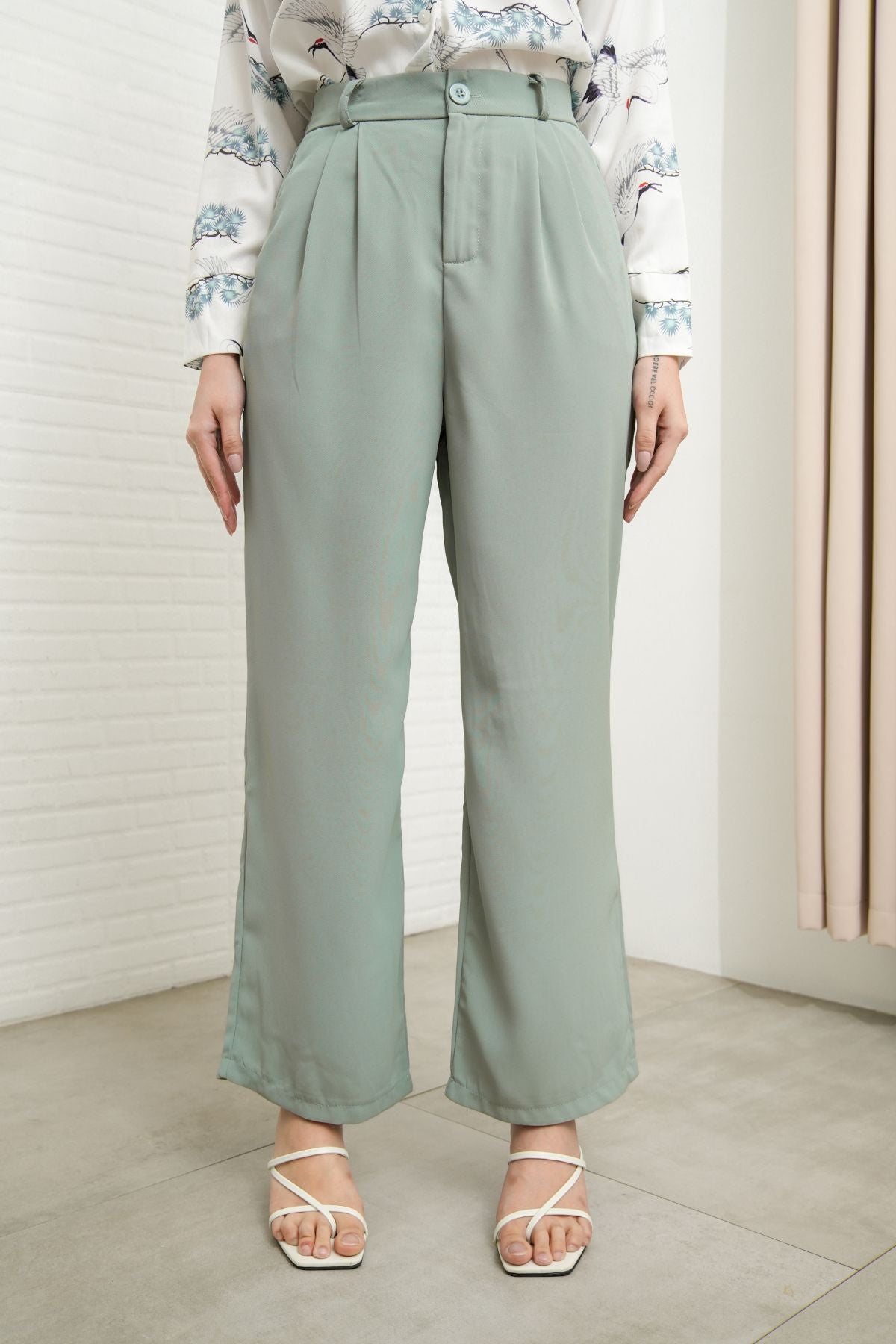 HARVEY High-Waist Tailored Straight Leg Trousers (Sage Green)