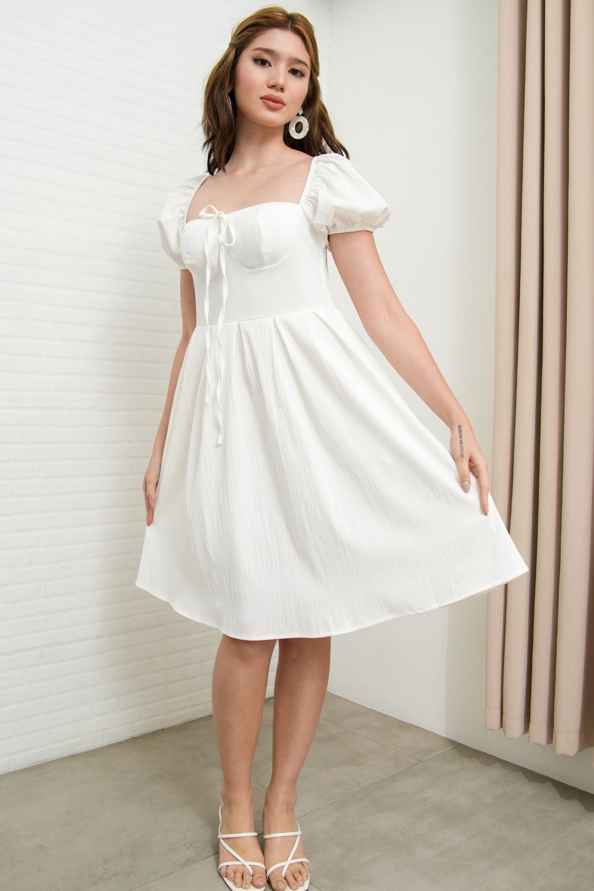 ODESSA Puff-Sleeve Padded Dress (White)
