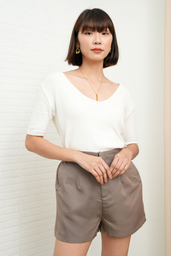 VEDA V-Neck Rib-Knit Top (White)