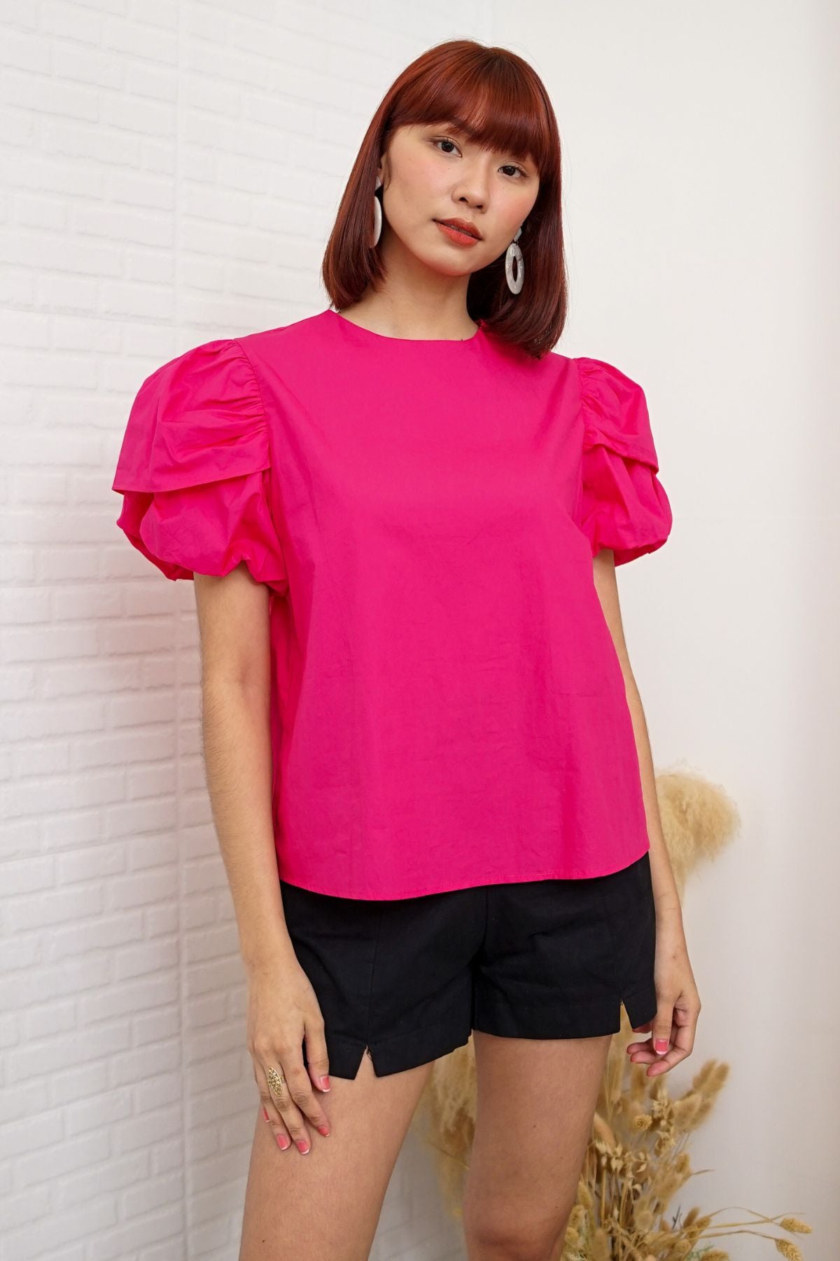 CATALEYA Poplin Puff-Sleeve Top (Magenta)