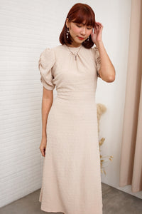 REIGN Puff-Sleeve Dobby Dot Midi Dress (Cream Beige)