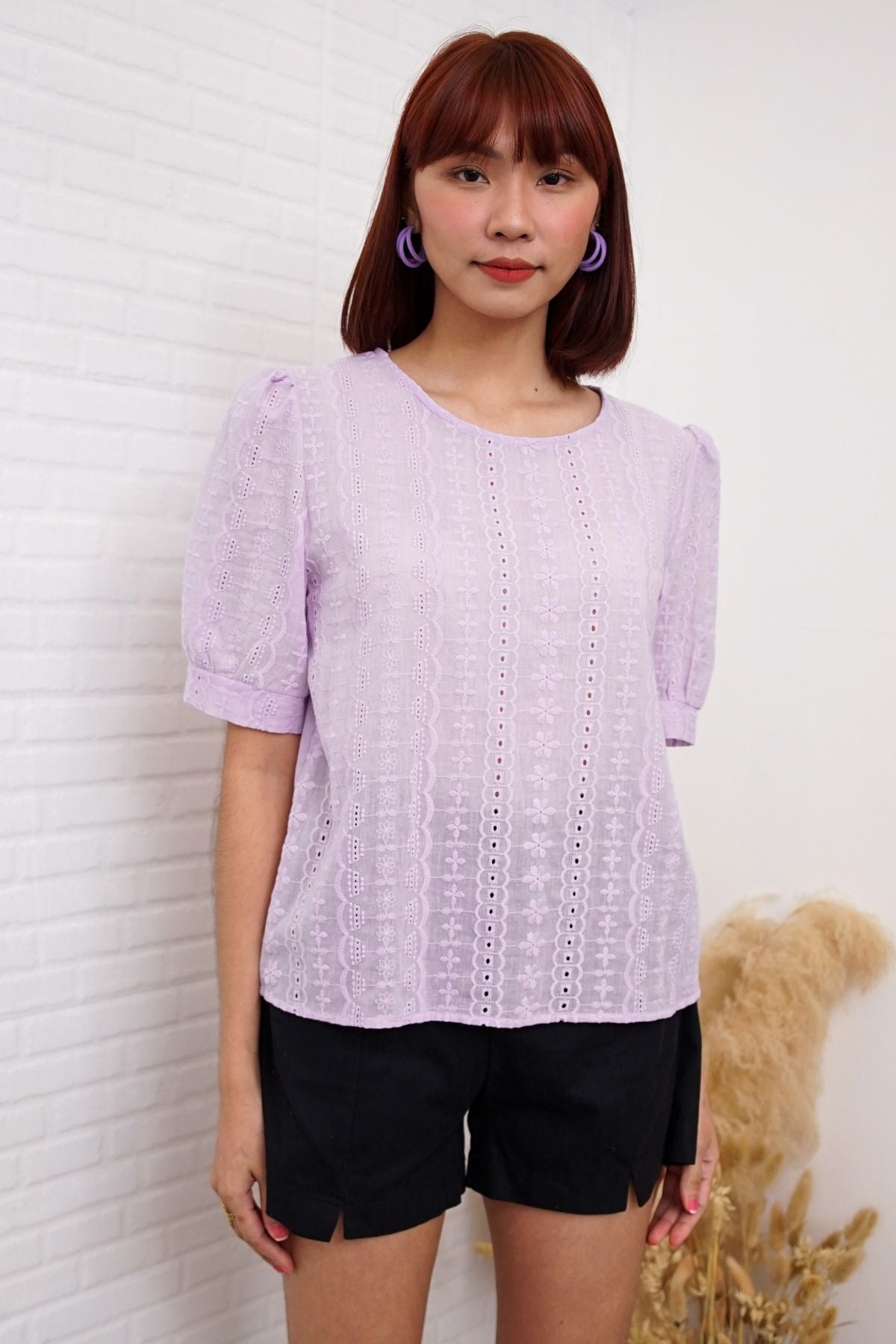 CHARLEE Puff-Sleeve Eyelet Top (Lilac)