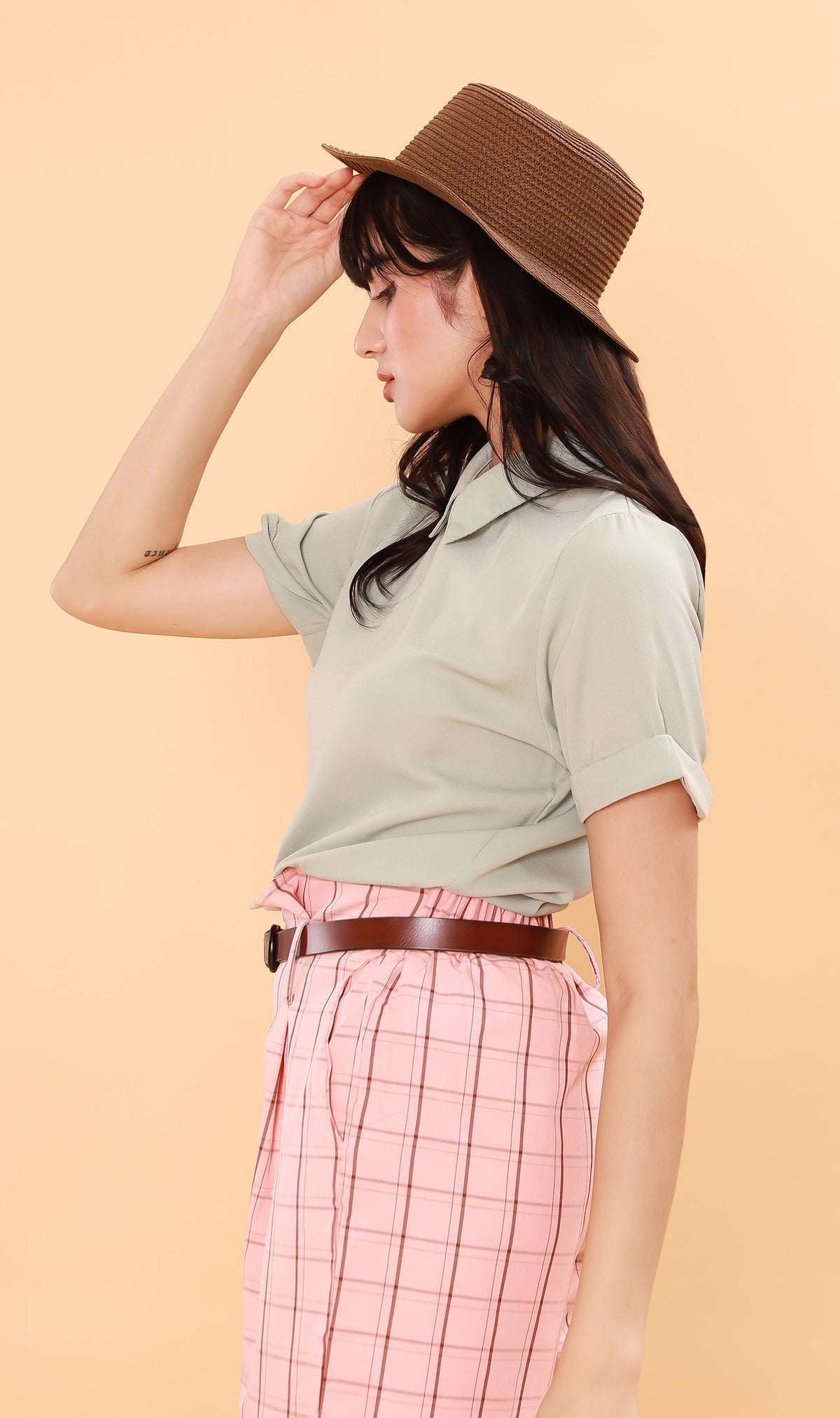 MADDIE Flat-Collar Top (Pistachio)
