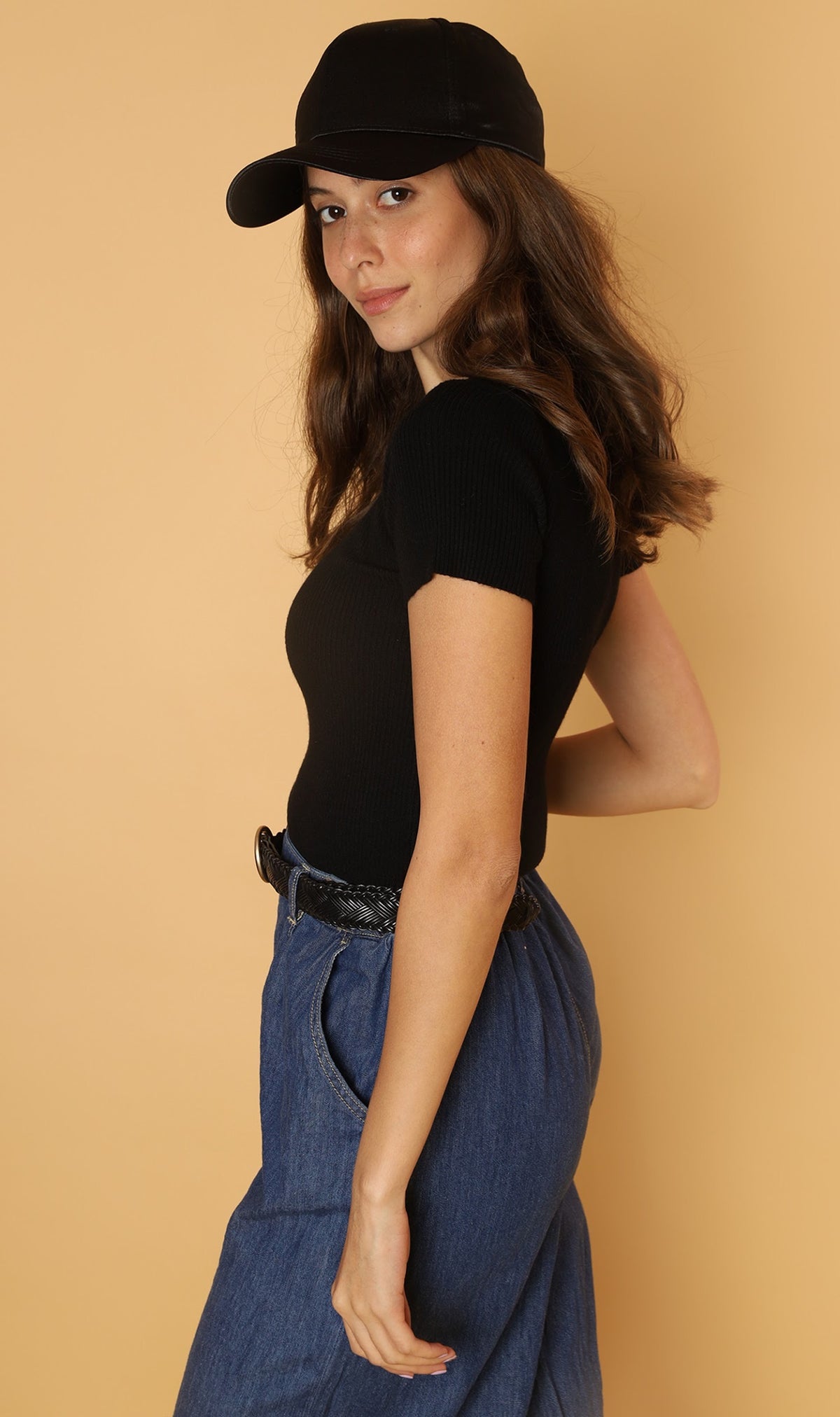 DARYL Crew-Neck Knit Top (Black)