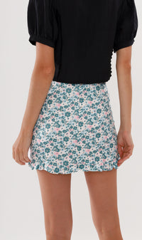 ZOLA Ruffled-Hem Floral Skirt (Green)