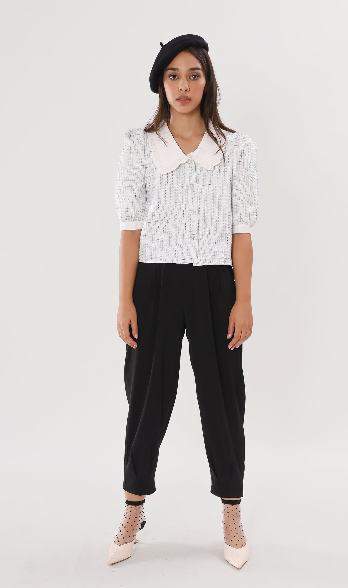 EZRA High-Waisted Pleated Tailored Trousers (Black)