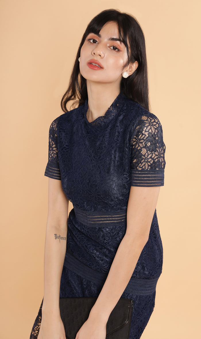 AVALINE Tiered Lace Dress (Midnight Blue)