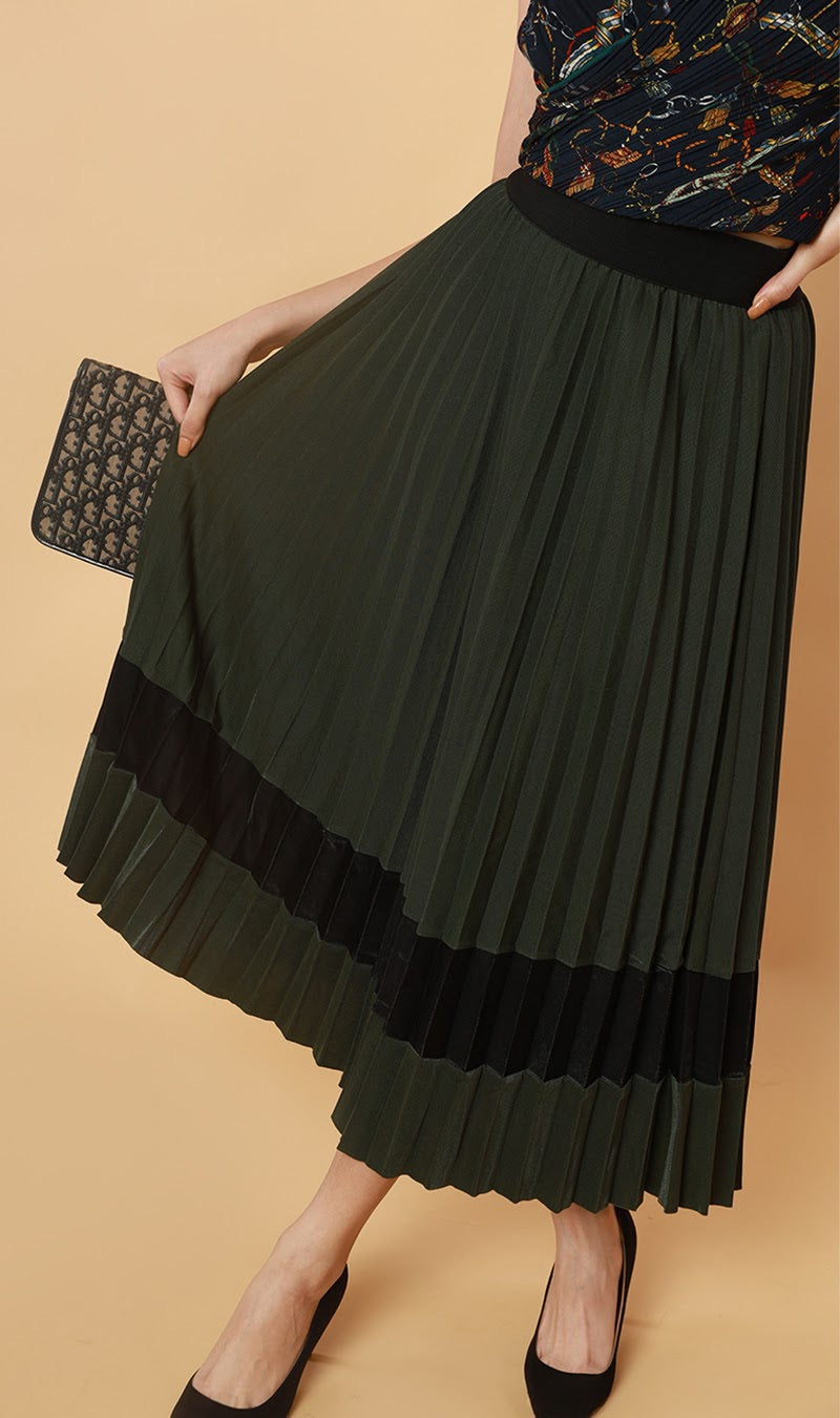 MERLOT Pleated Midi Skirt (Moss)