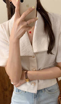 DIONNE Wide-Collar Tweed Blazer Top (White)