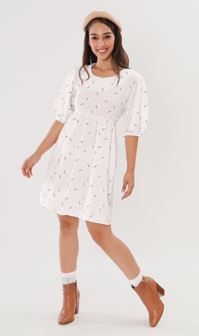 YANA Floral-Print Puff-Sleeve Babydoll Dress w/ Bag (White)