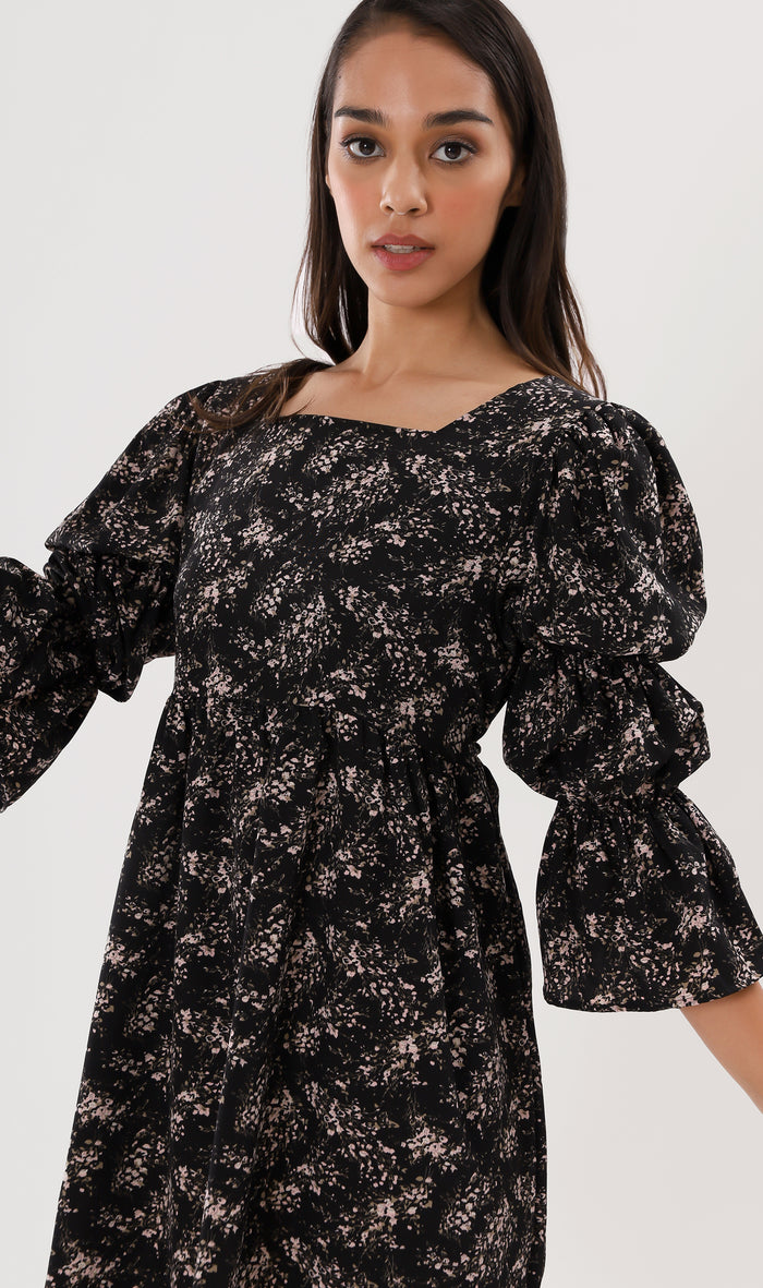 VALERIE Tiered-Sleeve Floral Dress (Black)