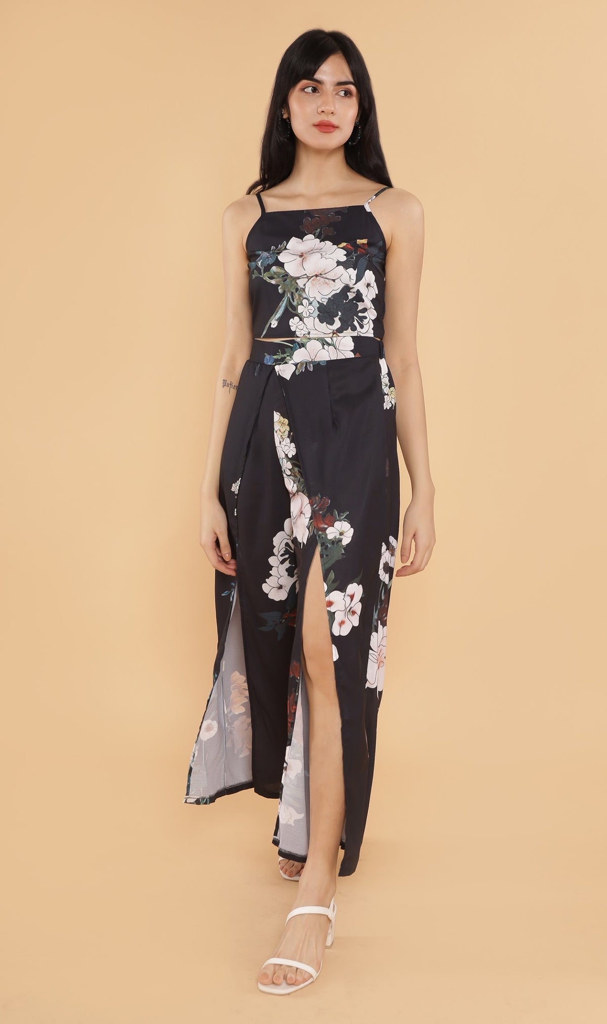 INDY Two-Piece Set (Black)