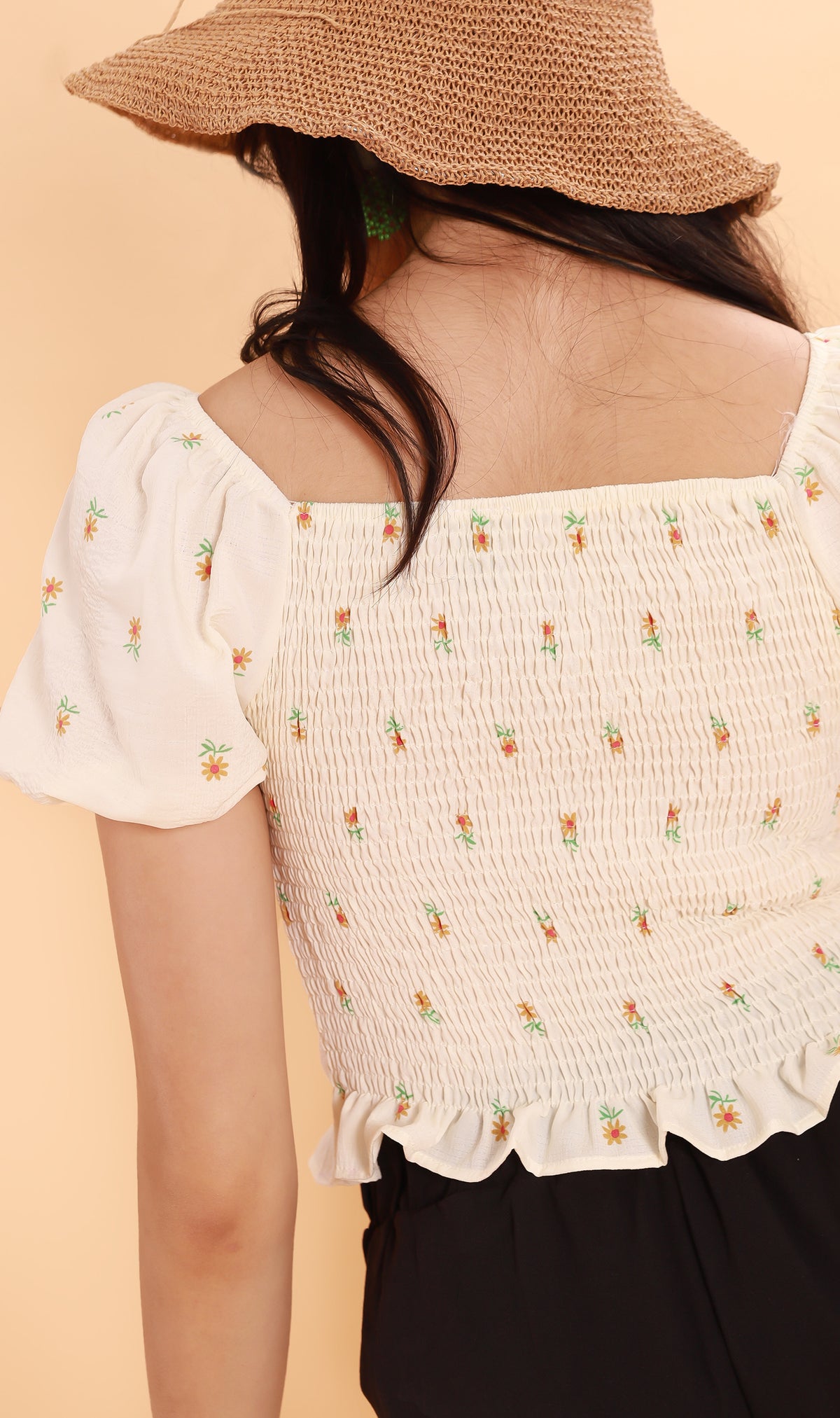 PENELOPE Sweetheart-Neck Puff-Sleeve Top (Custard)