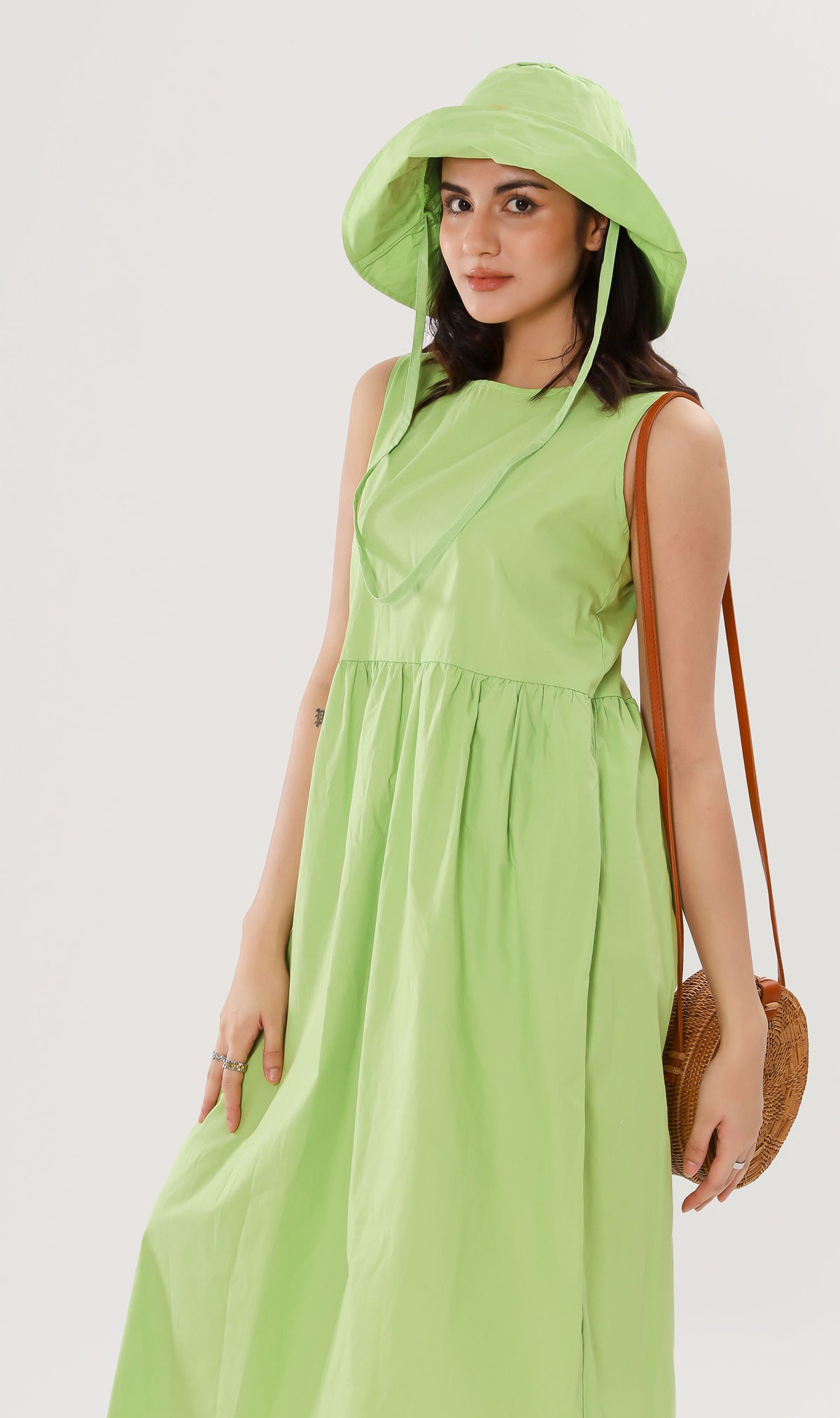 HARLEEN Sleeveless Maxi Dress w/ Hat (Lime)