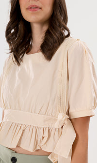 CALISTA Ruffled Prairie Top (Cream)