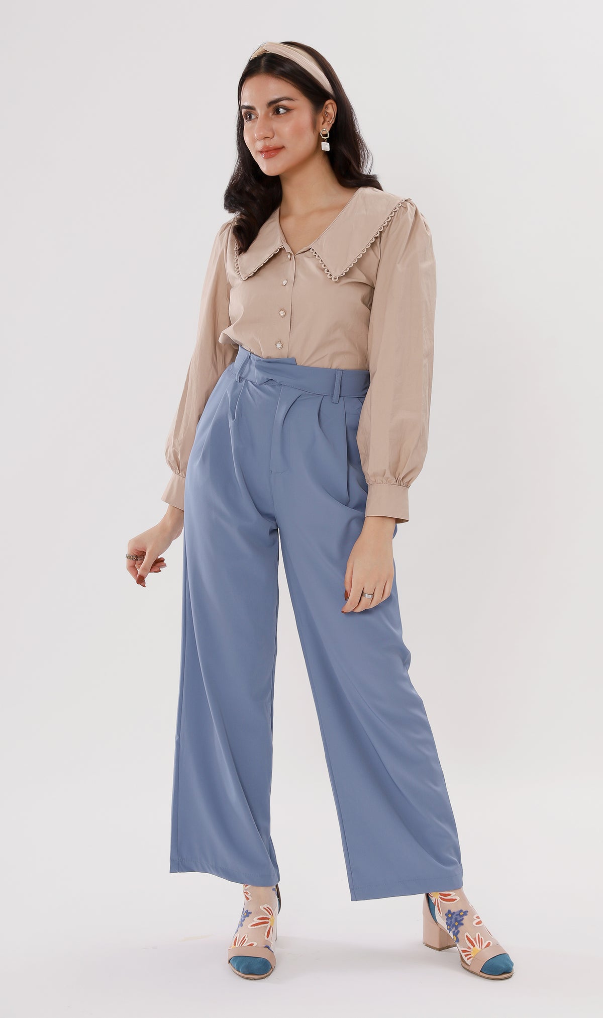 ANNALISE Prairie-Collar Top (Taupe)