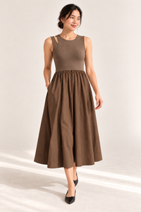 MARGOT Sleeveless Ribbed Bodice Midi Dress with Pockets (Mocha Brown)
