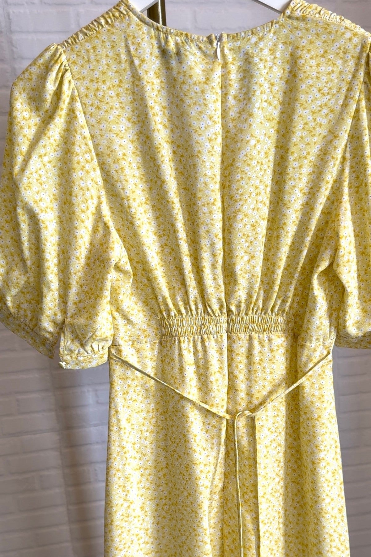 SUMMER Floral Puff-Sleeve Midi Dress (Yellow)