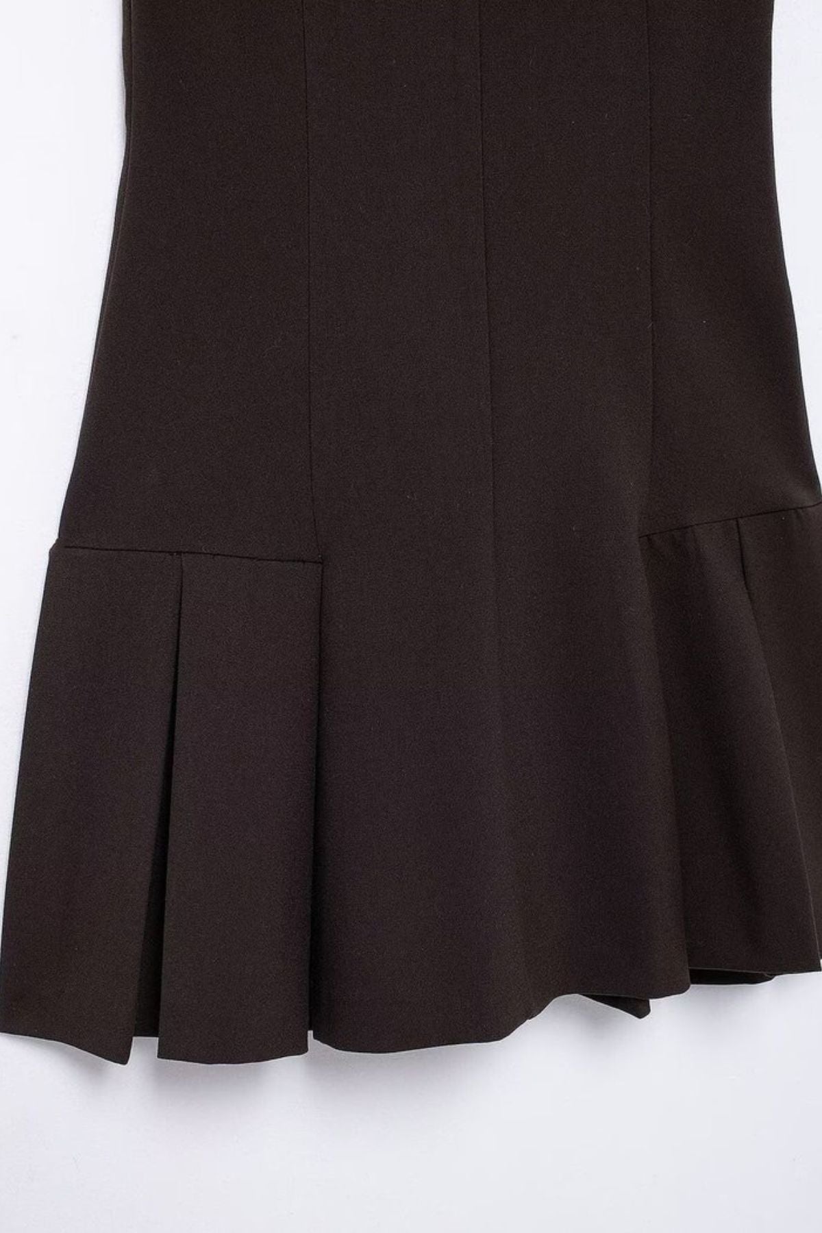 VIVIANA Polo Dress with Pleated Skirt (Chocolate Brown)