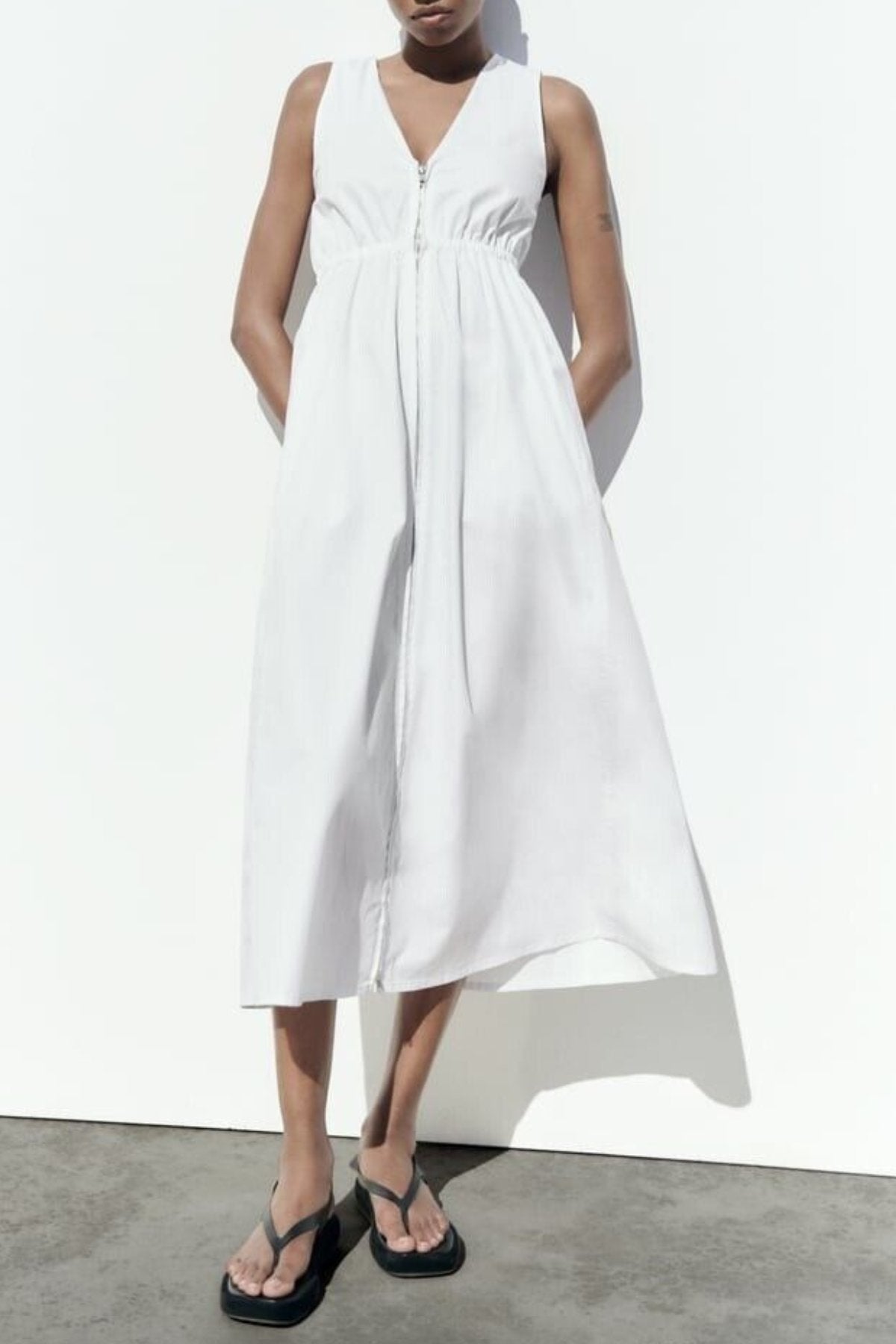 COLLINS 2-way Zip V-neck Midi Dress (White)