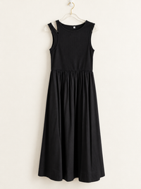 MARGOT Sleeveless Ribbed Bodice Midi Dress with Pockets (Black)