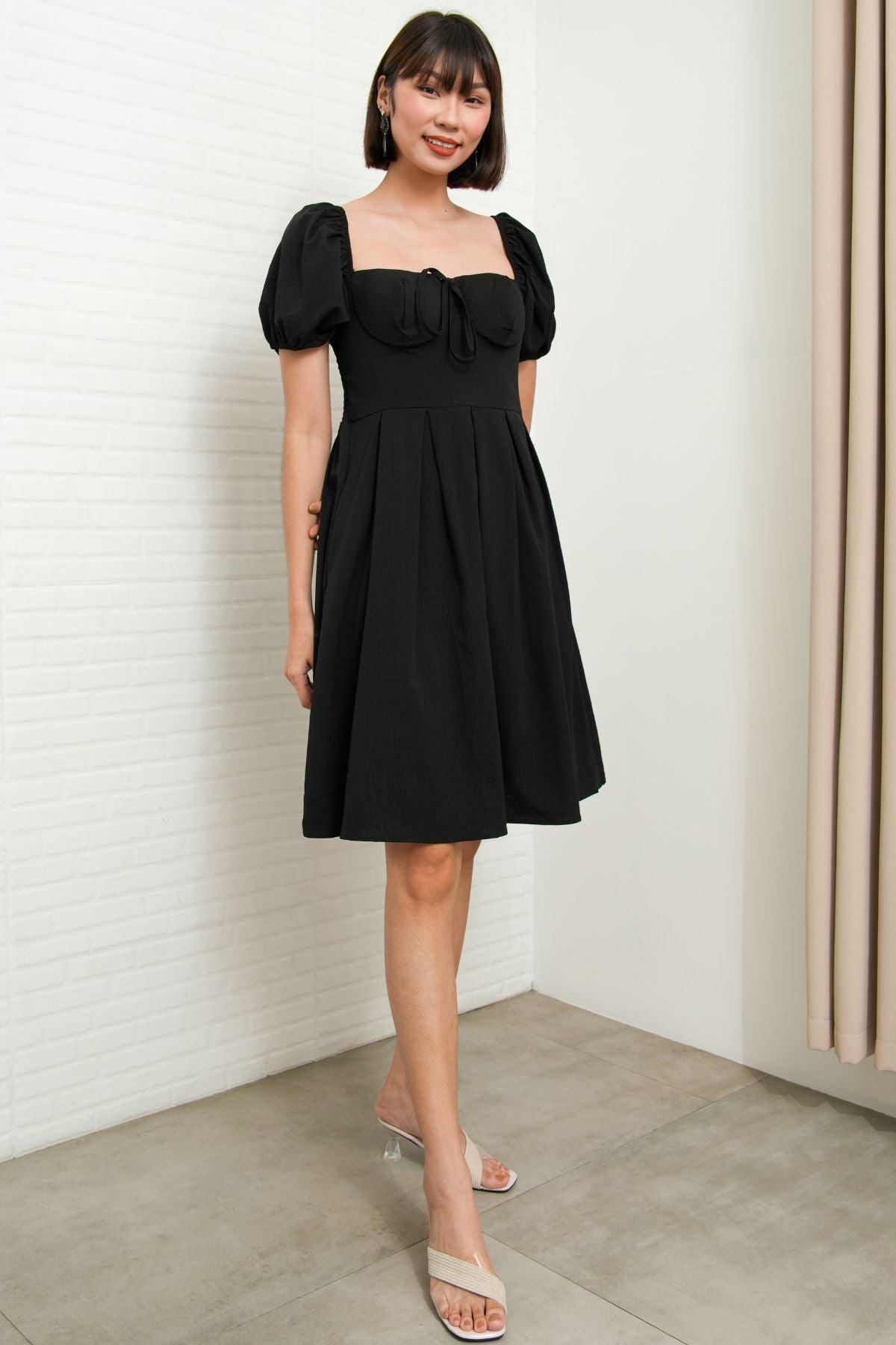 ODESSA Puff-Sleeve Padded Dress (Black)
