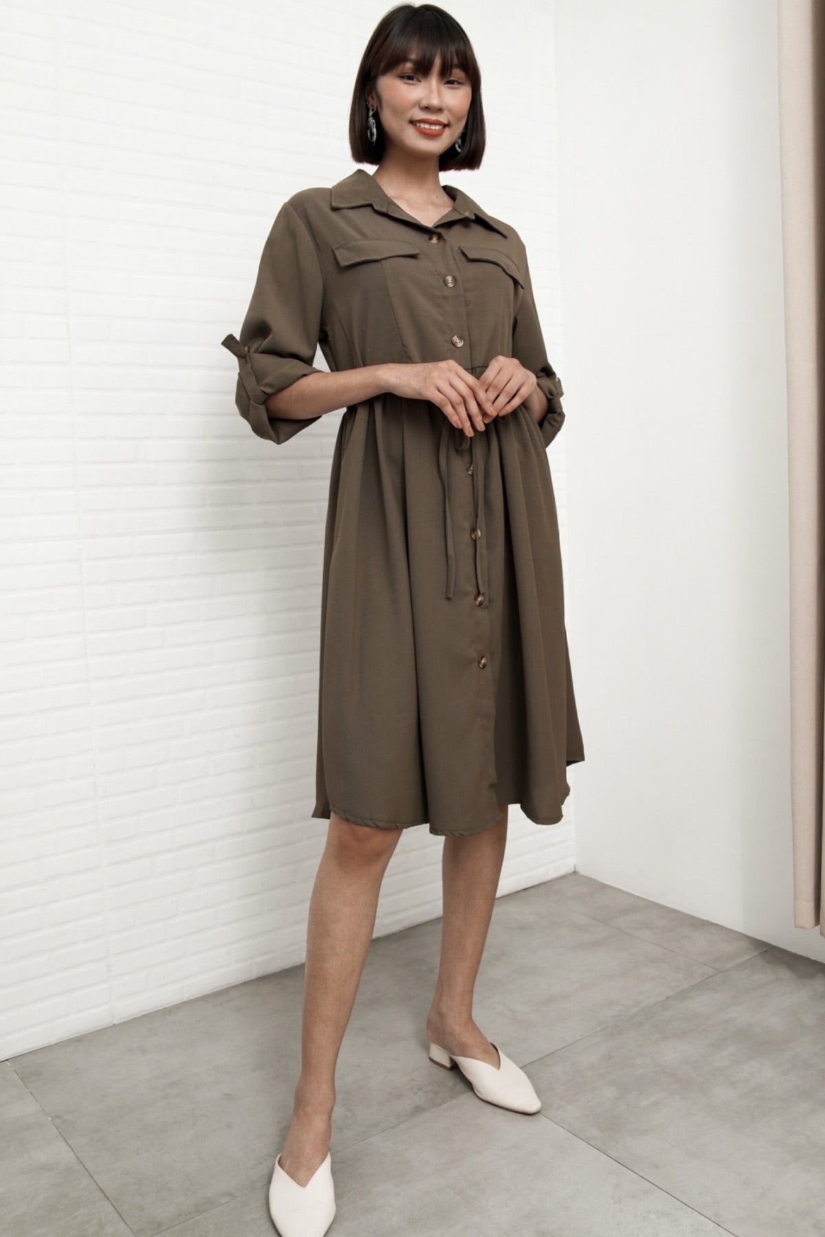 ZOYA Long-Sleeve Buttondown Shirt Dress (Olive Brown)