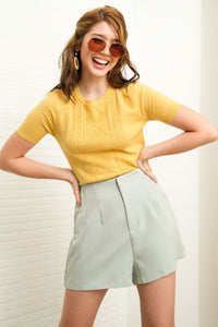 NANCY Zip-up Tailored Shorts (Pastel Green)