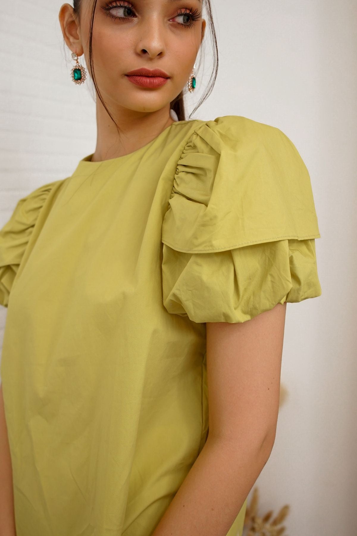 CATALEYA Poplin Puff-Sleeve Top (Kiwi Green)