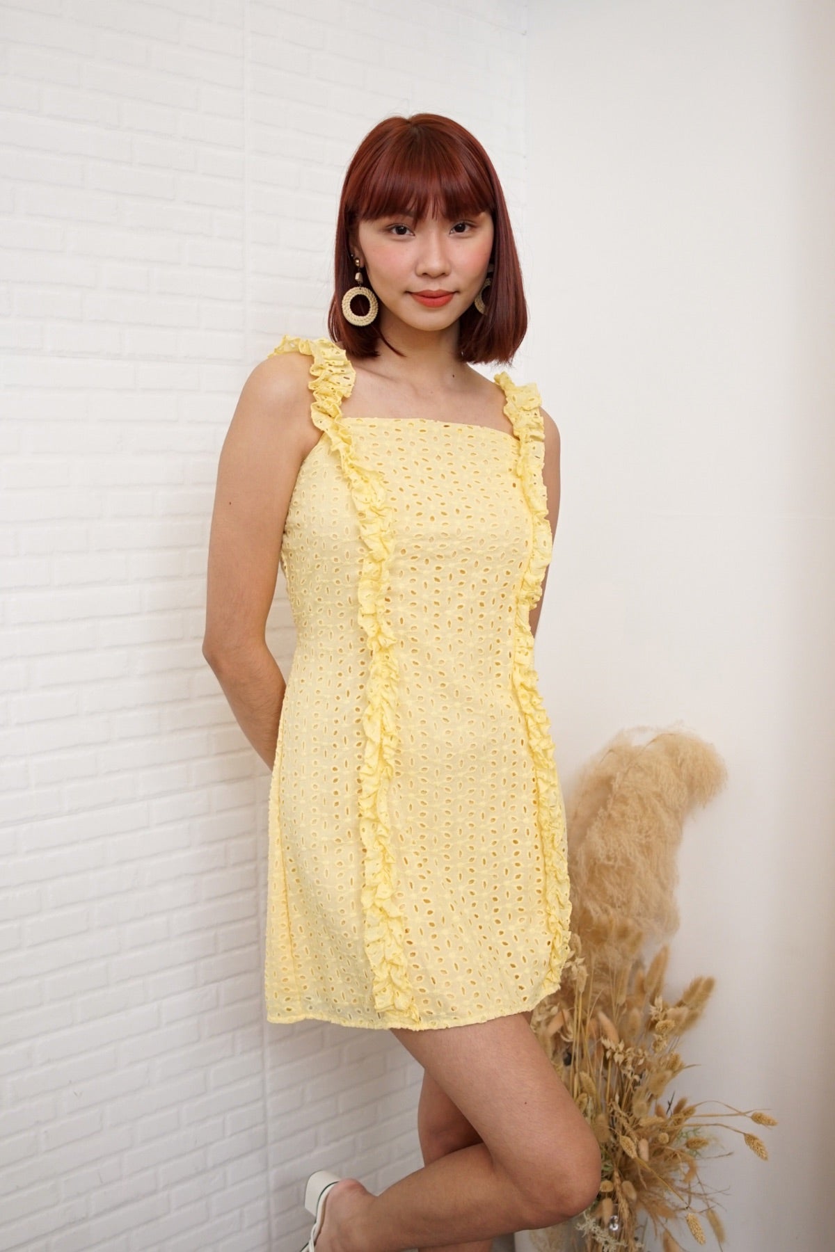 LAINEY Sleeveless Ruffled Eyelet Mini Dress (Yellow)