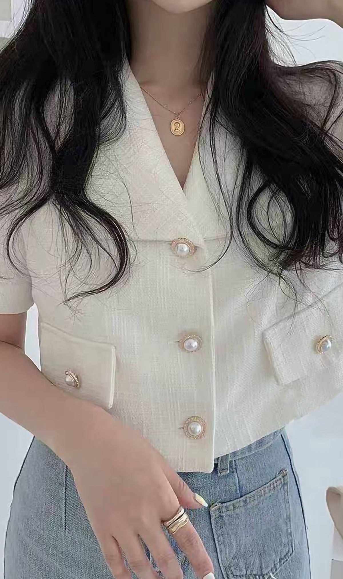 DIONNE Wide-Collar Tweed Blazer Top (White)