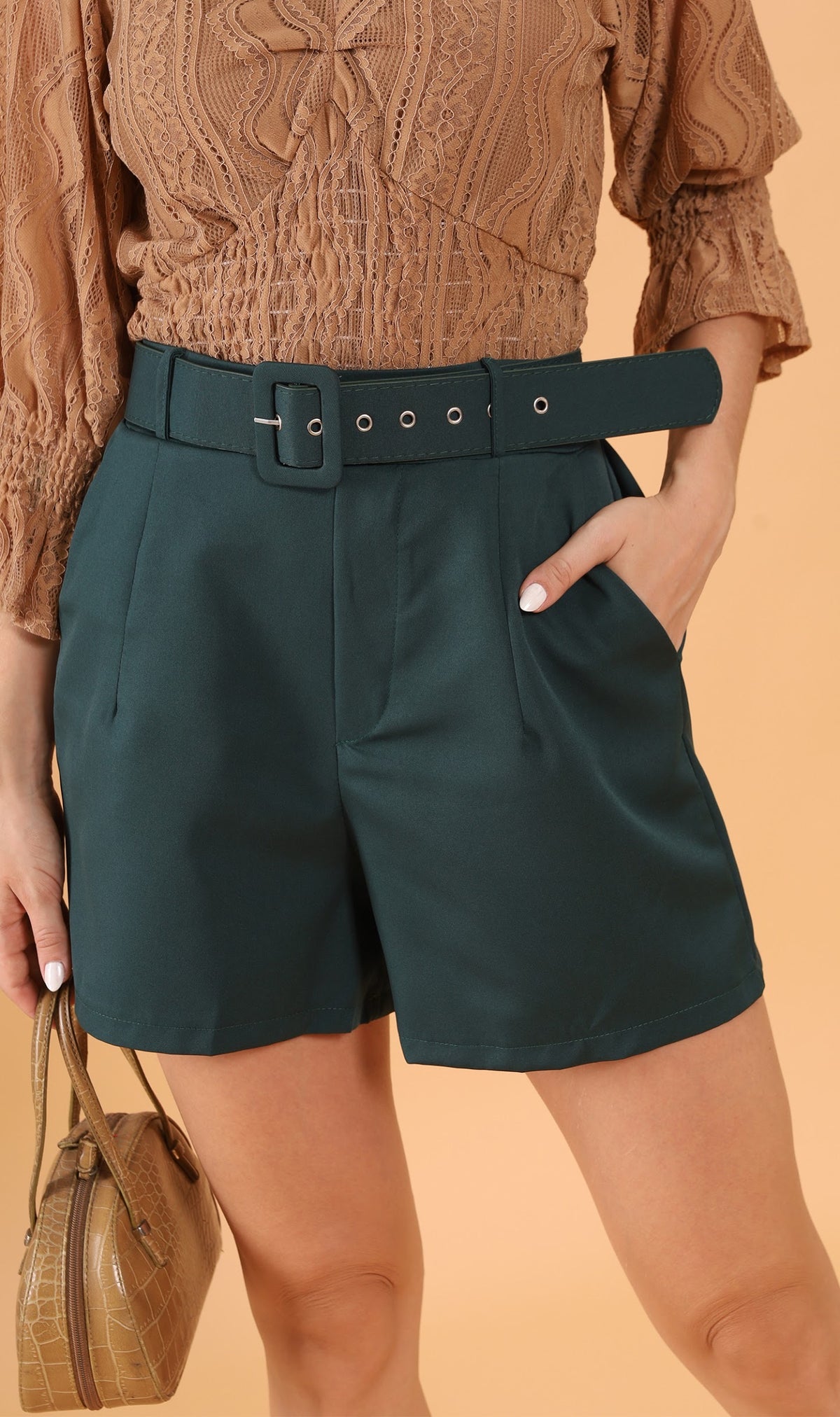 HANNAH Belted Bermuda Shorts (Emerald)