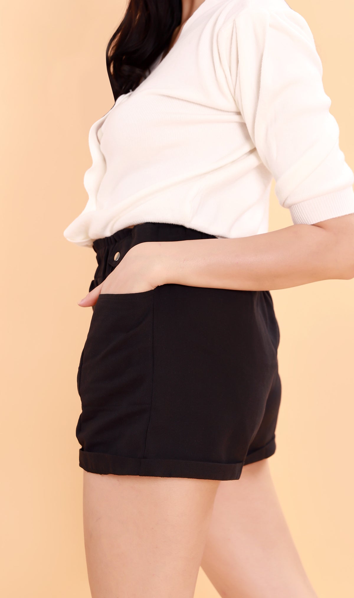 GEORGIA Ruched-Waist Shorts (Black)