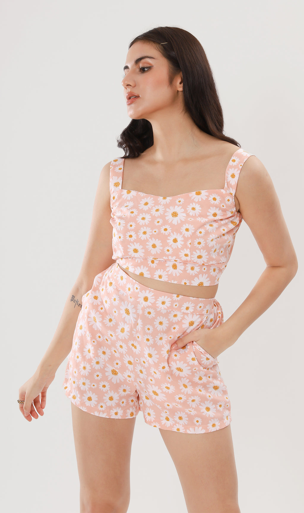AMBER Cropped Floral Co-ord (Peach)